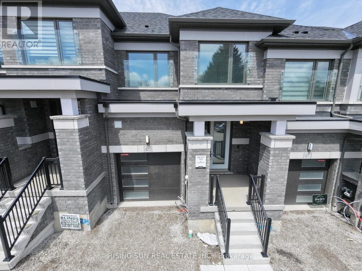 3 Bed · 3 Bath Detached House for Rent in South-West Oxford