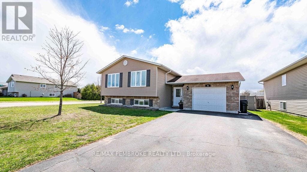 5 Bed · 2 Bath Detached House for Sale in Petawawa