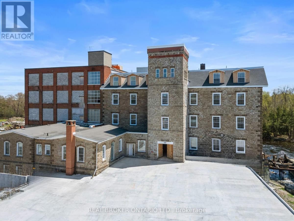 1 Bed · 1 Bath Multi-Family for Rent in Carleton Place