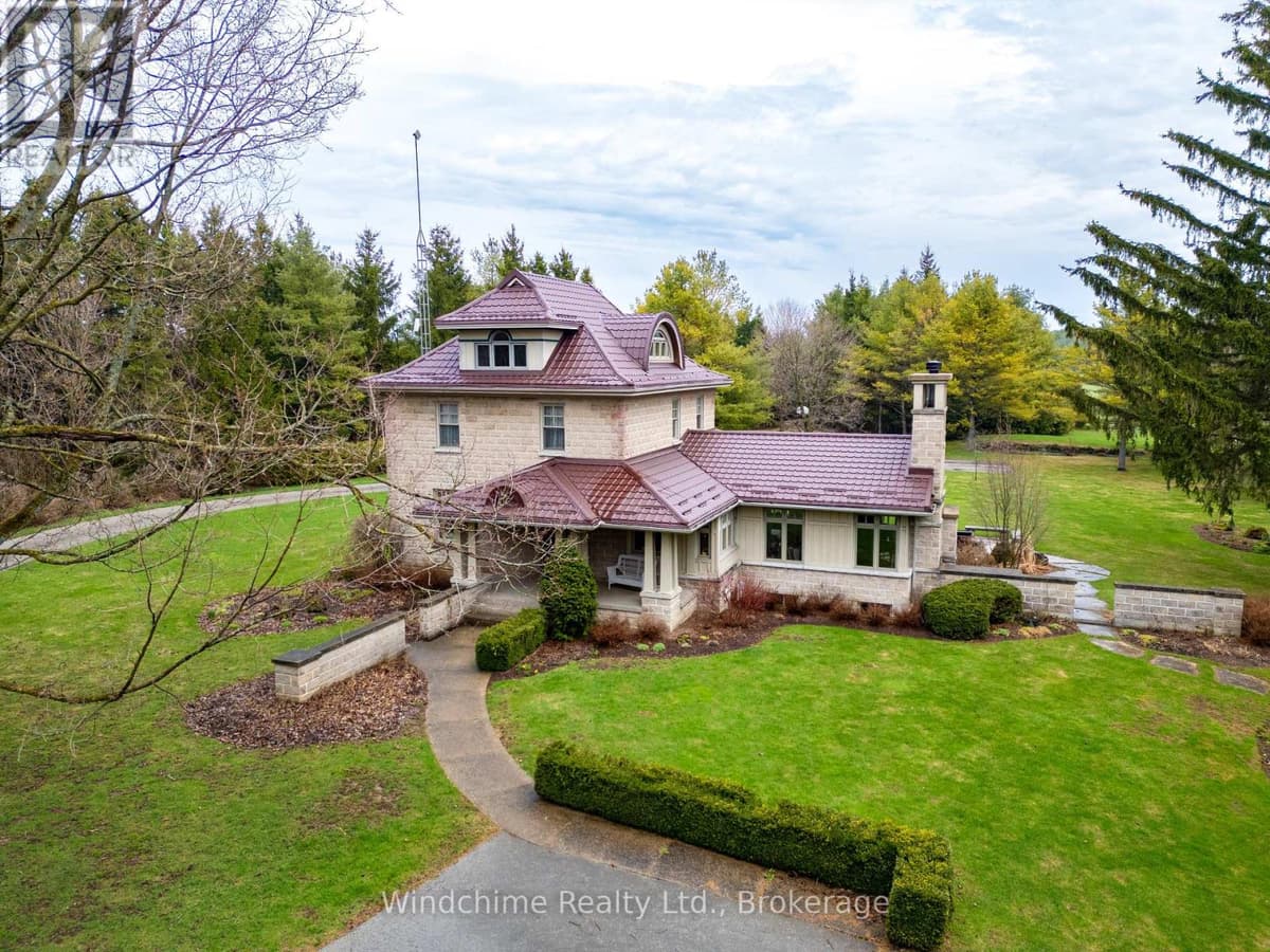 5 Bed · 4 Bath Detached House for Sale in Grey Highlands