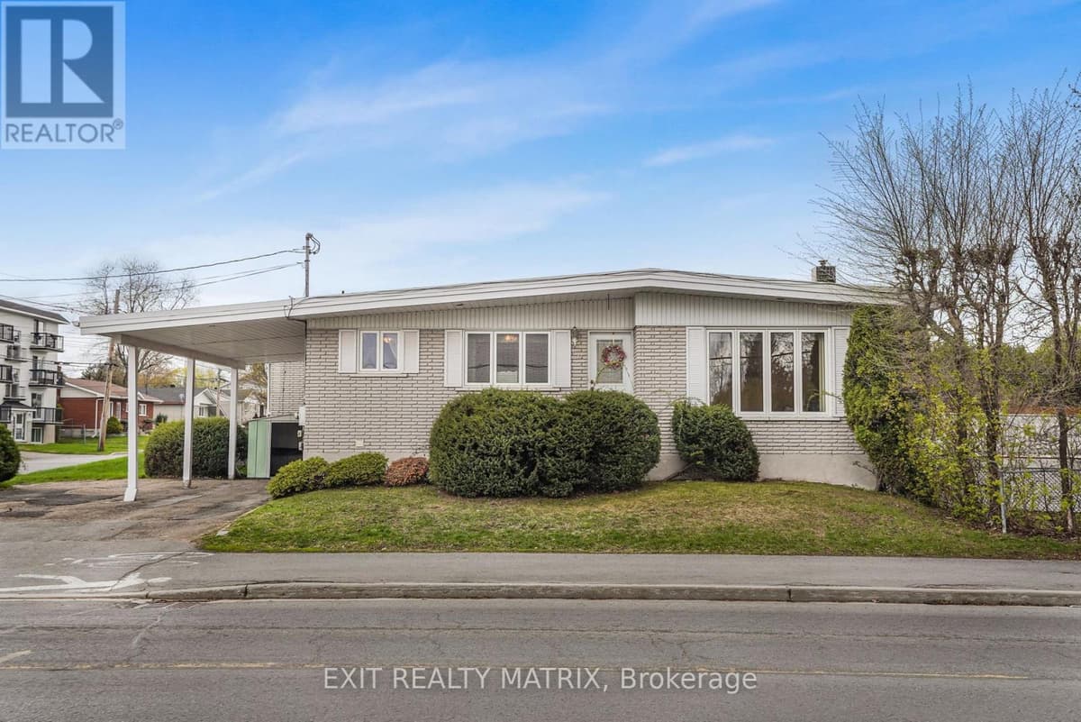 4 Bed · 2 Bath Detached House for Sale in Hawkesbury