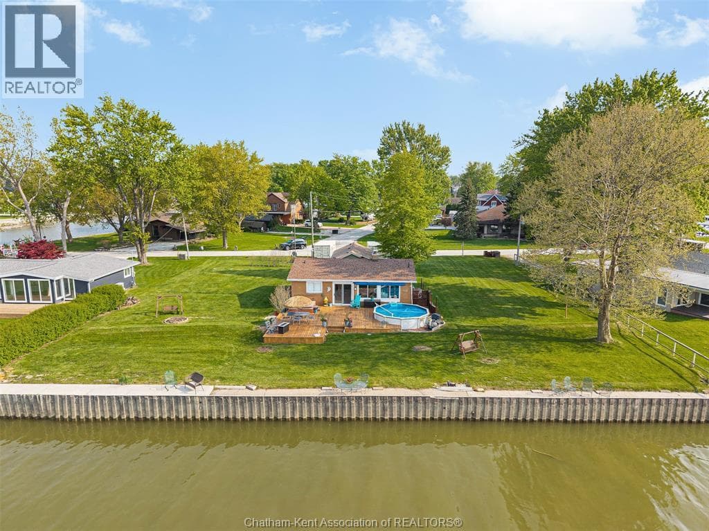 3 Bed · 1 Bath Detached House for Sale in Lighthouse Cove