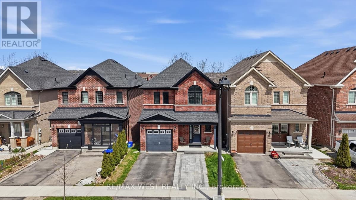 4 Bed · 3 Bath Detached House for Sale in Bradford West Gwillimbury