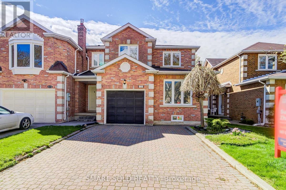 5 Bed · 4 Bath Detached House for Sale in Vaughan