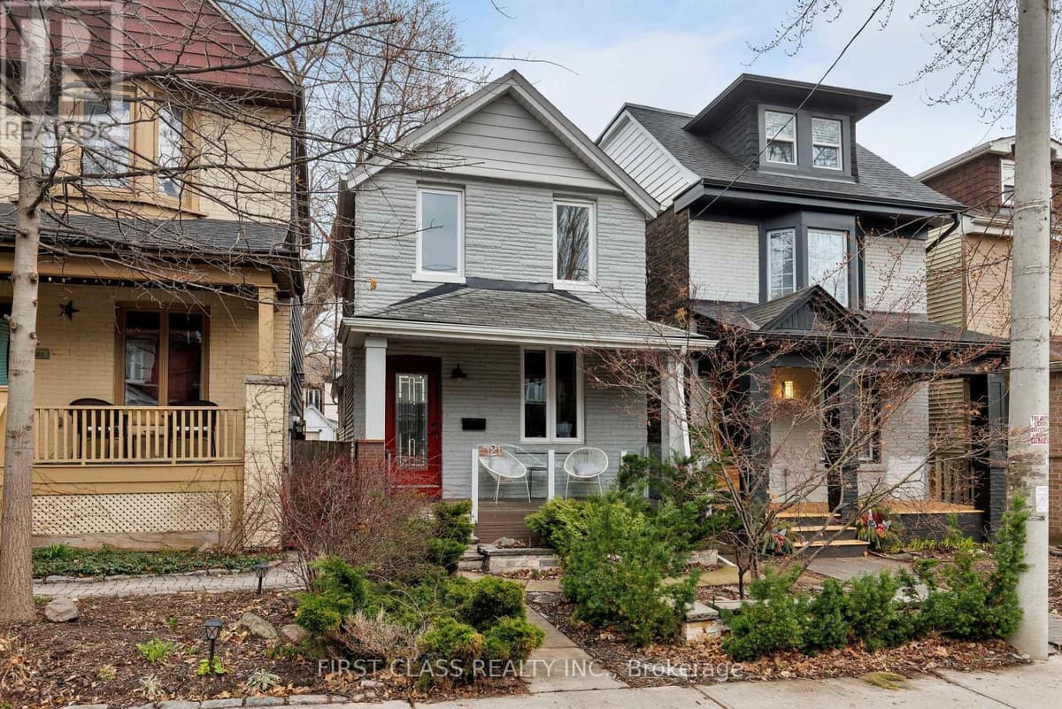 4 Bed · 3 Bath Detached House for Sale in Toronto