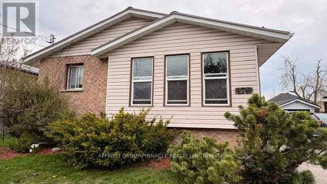 5 Bed · 2 Bath Detached House for Sale in Kawartha Lakes