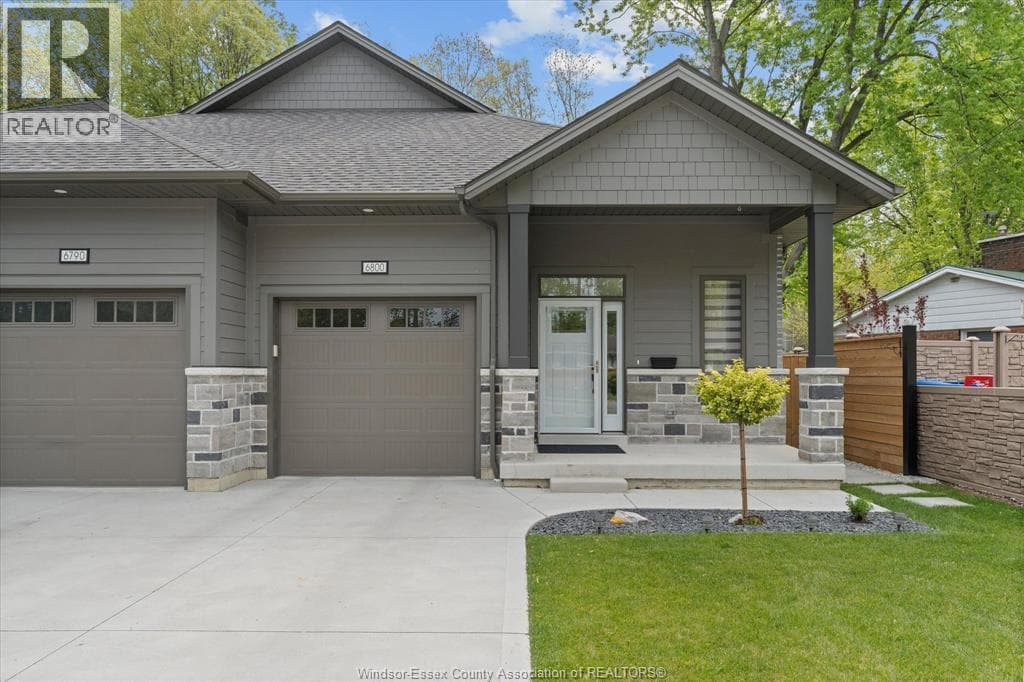 4 Bed · 3 Bath Detached House for Rent in LaSalle