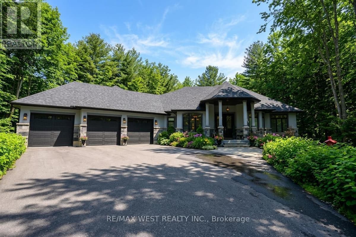 3 Bed · 3 Bath Detached House for Sale in Springwater