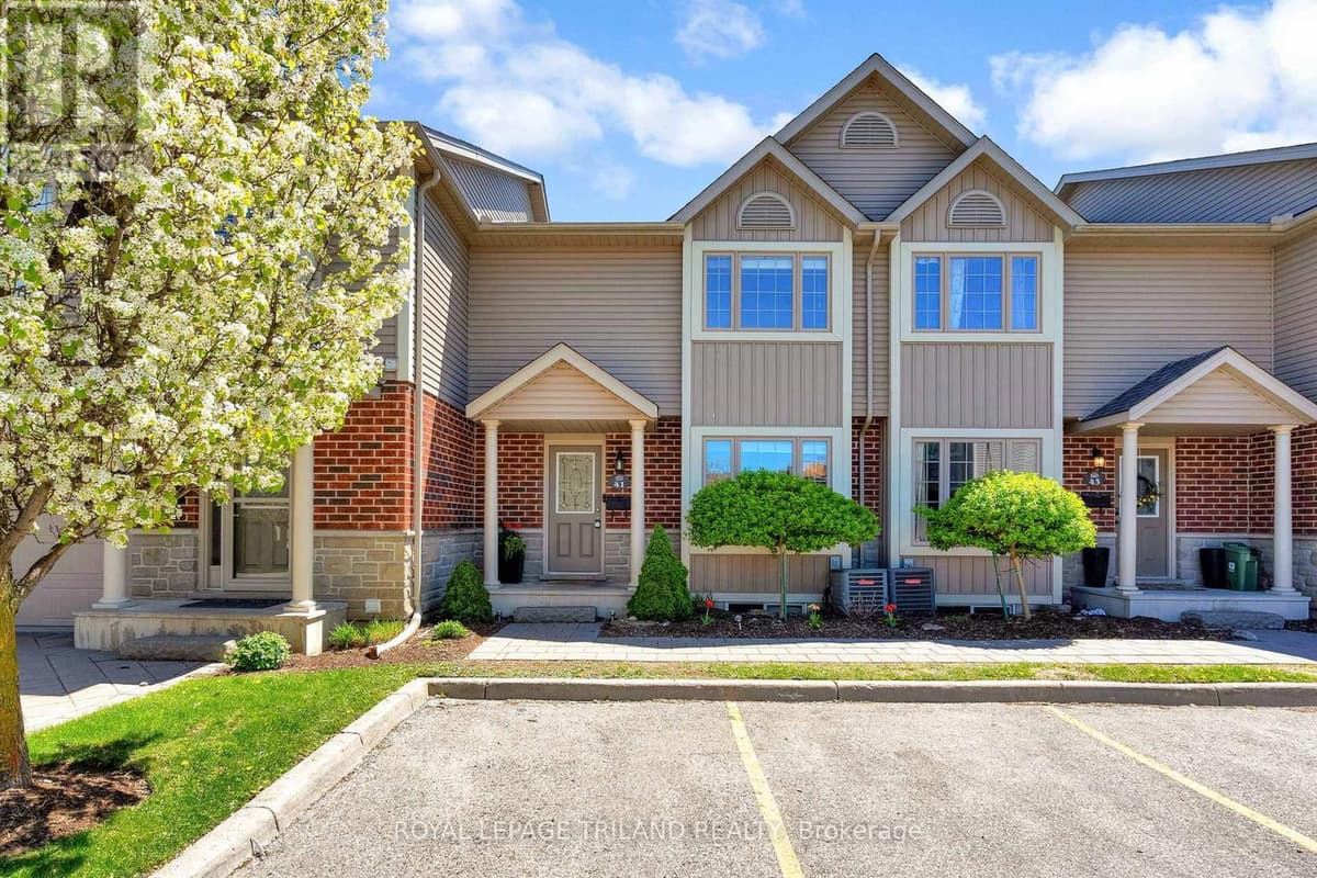 3 Bed · 2 Bath Detached House for Sale in London North
