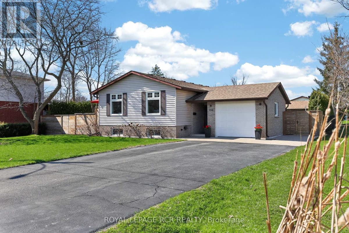 3 Bed · 1 Bath Detached House for Sale in Georgina