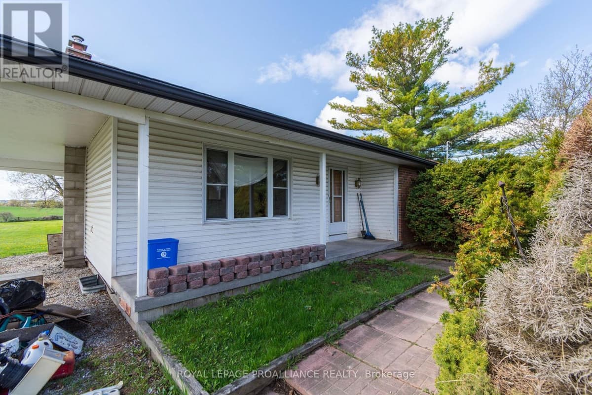3 Bed · 2 Bath Detached House for Sale in Quinte West
