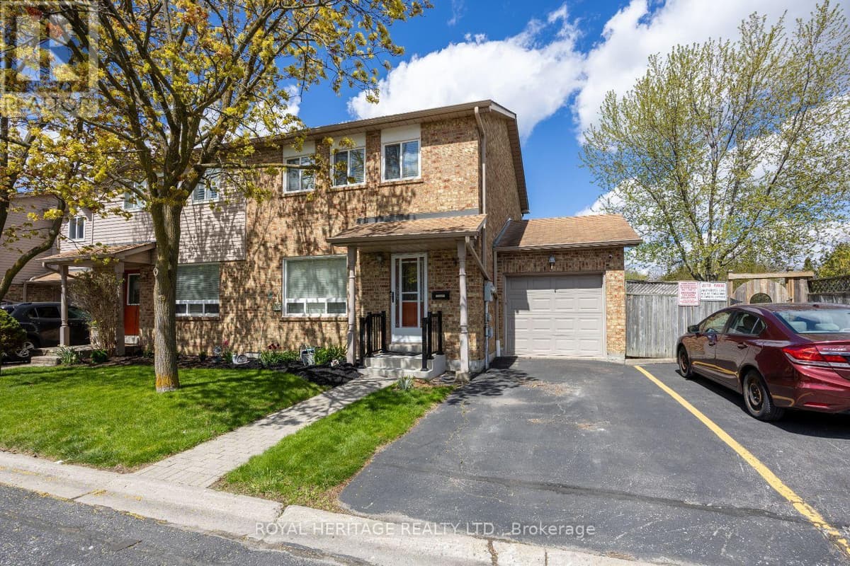 3 Bed · 2 Bath Detached House for Sale in Whitby