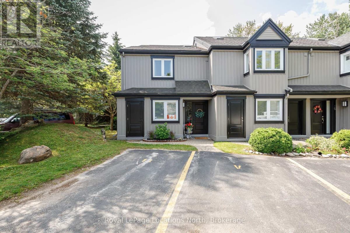 3 Bed · 3 Bath Detached House for Sale in Collingwood