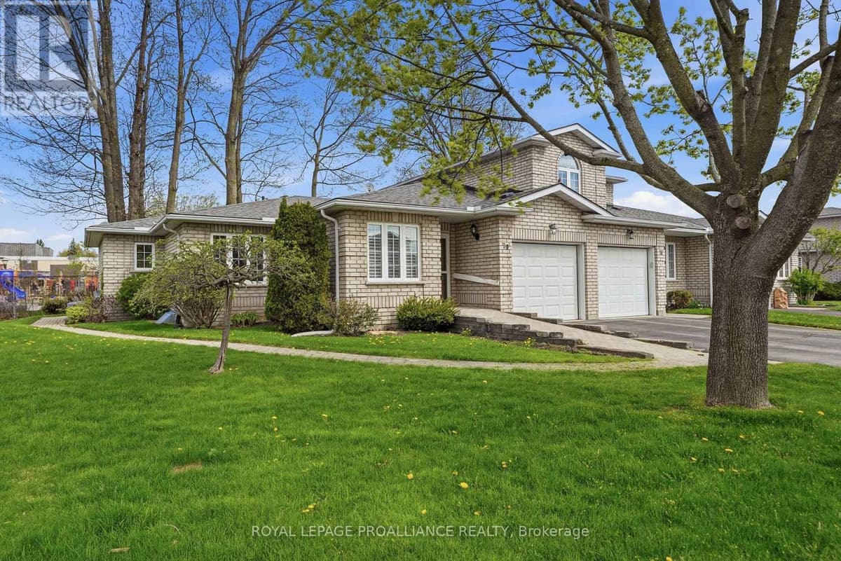 3 Bed · 3 Bath Detached House for Sale in Belleville