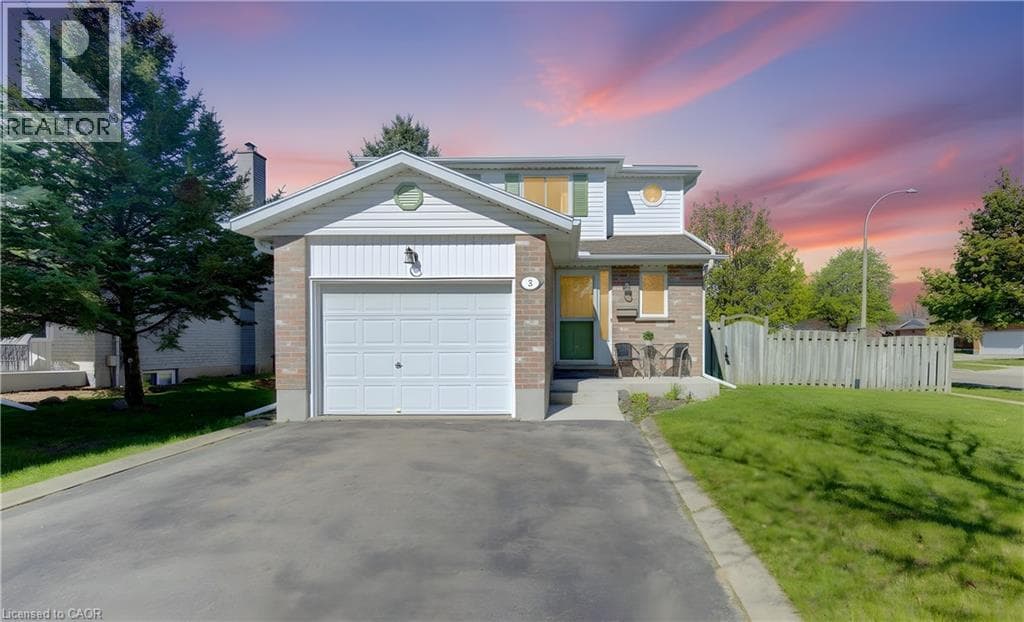 4 Bed · 3 Bath Detached House for Sale in Kitchener