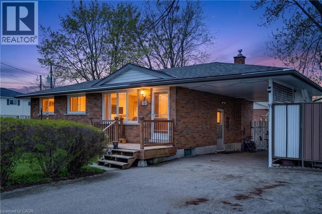 3 Bed · 2 Bath Detached House for Sale in Guelph