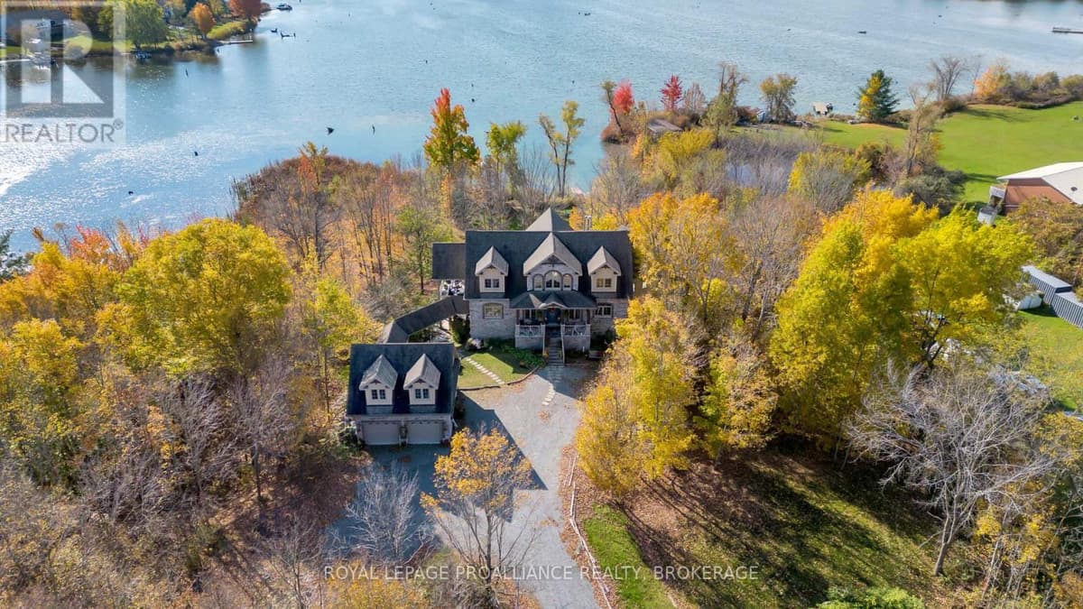 5 Bed · 5 Bath Detached House for Sale in Frontenac