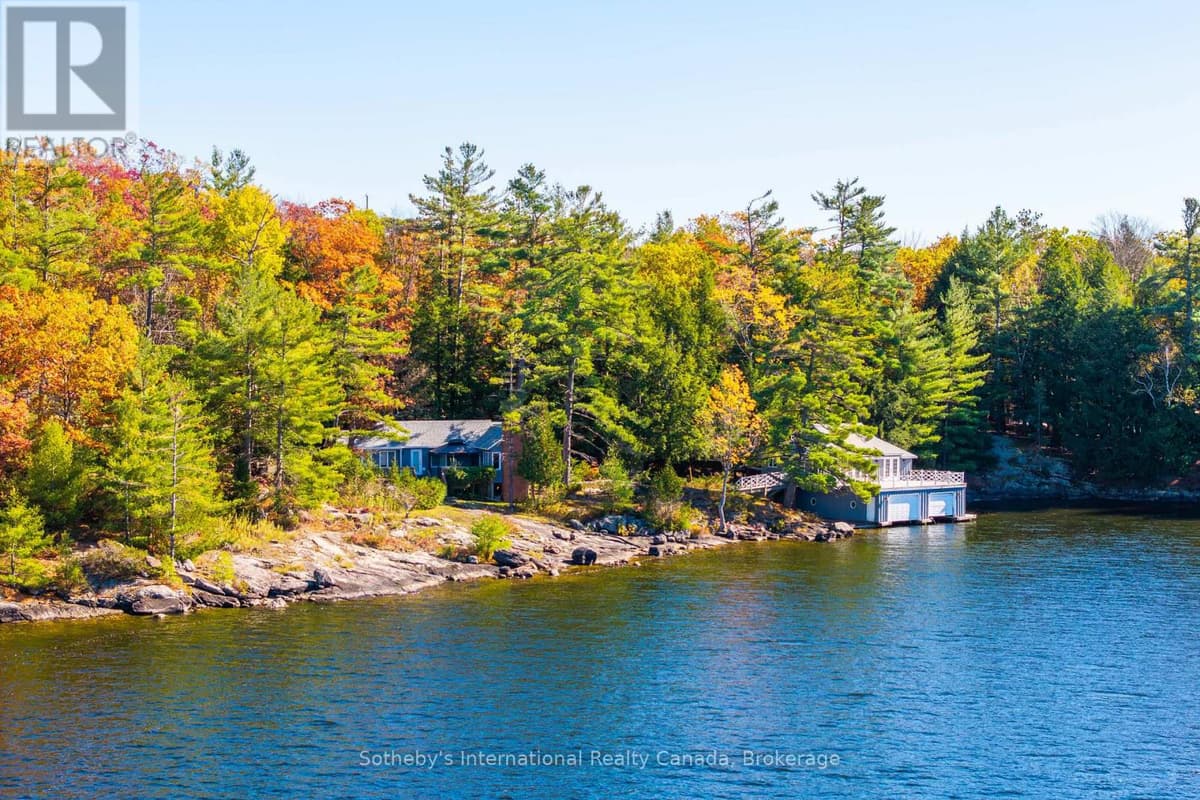 4 Bed · 4 Bath Detached House for Sale in Gravenhurst