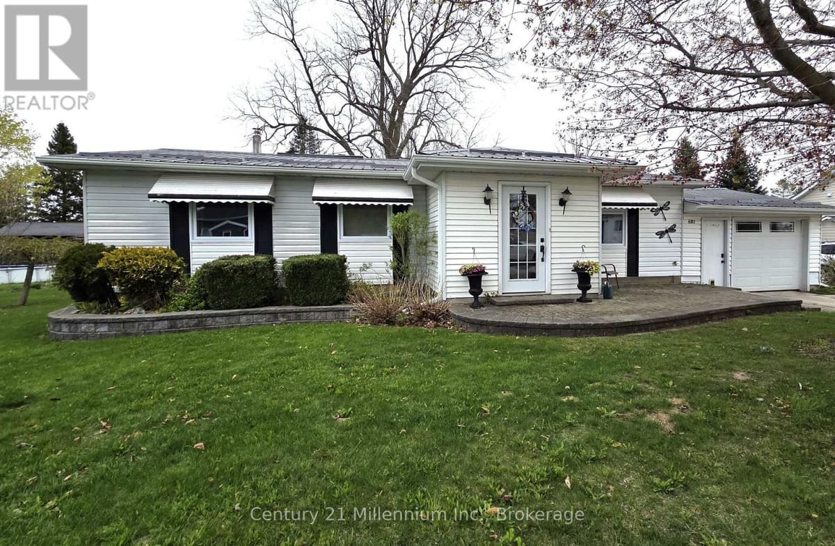 2 Bed · 2 Bath Detached House for Sale in Huron-Kinloss