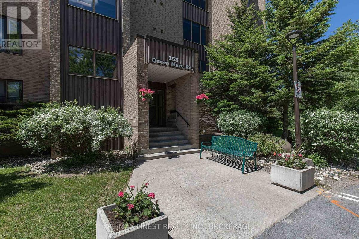 2 Bed · 1 Bath Detached House for Sale in Kingston