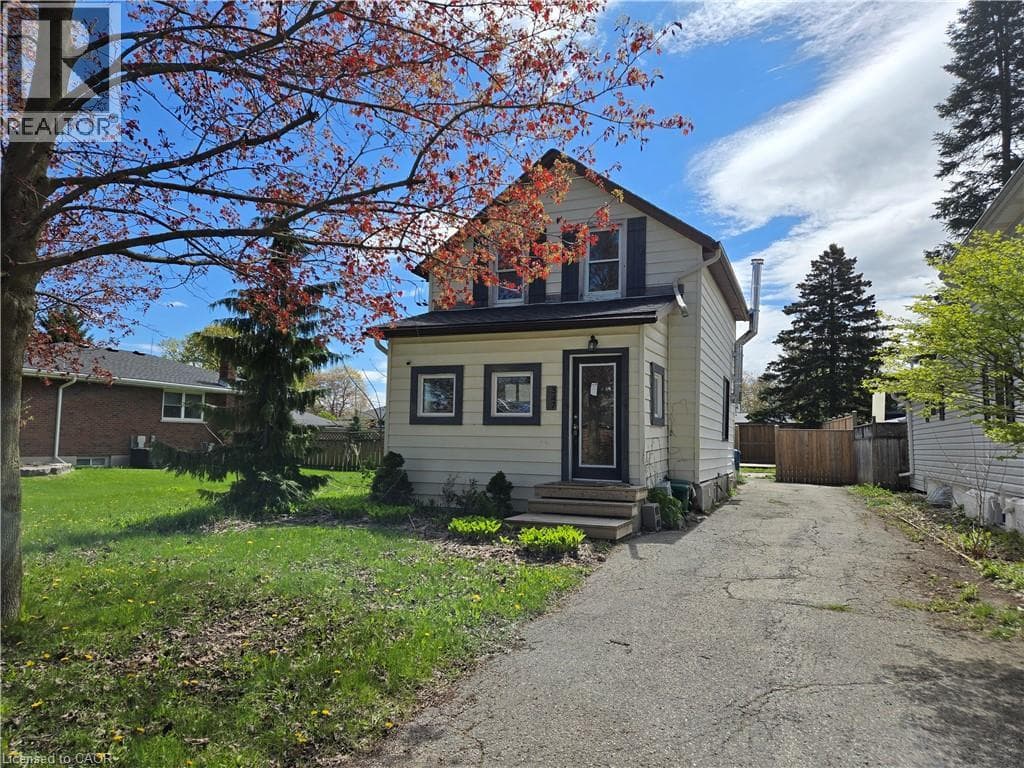 2 Bed · 2 Bath Detached House for Sale in Stratford