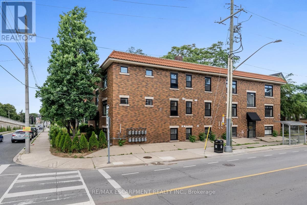17 Bed · 11 Bath Multi-Family for Sale in Hamilton