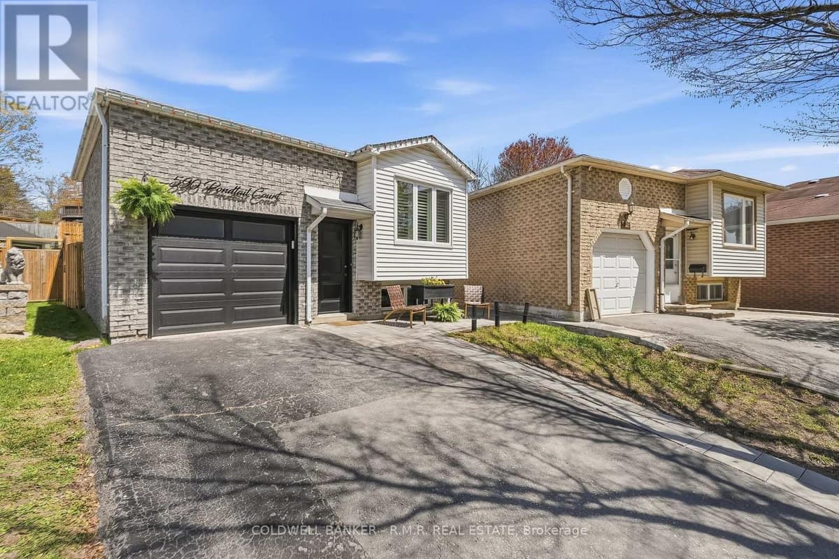 5 Bed · 2 Bath Detached House for Sale in Oshawa