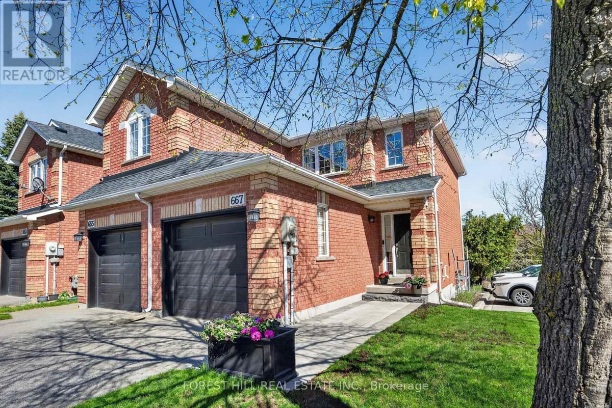 2 Bed · 3 Bath Detached House for Sale in Newmarket
