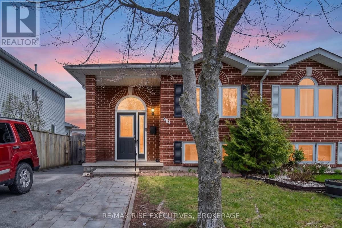 4 Bed · 2 Bath Detached House for Sale in Kingston