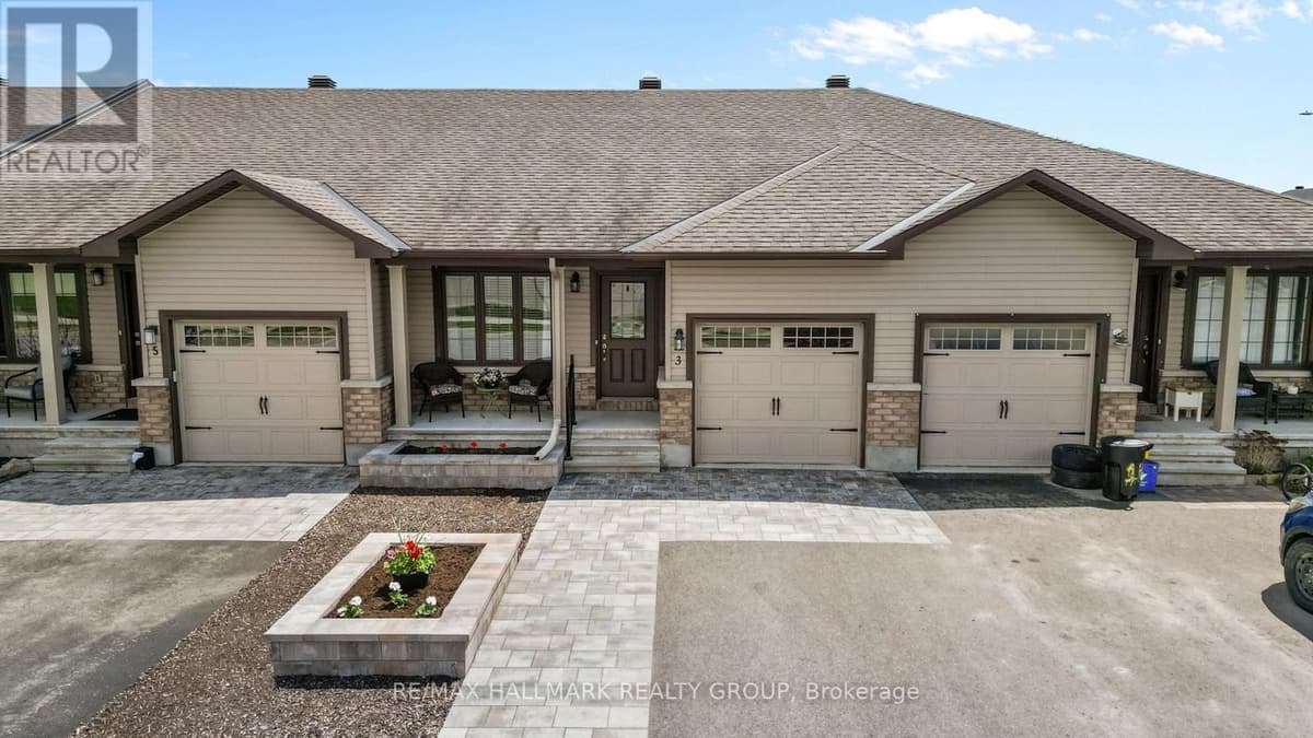 2 Bed · 2 Bath Detached House for Sale in Mississippi Mills