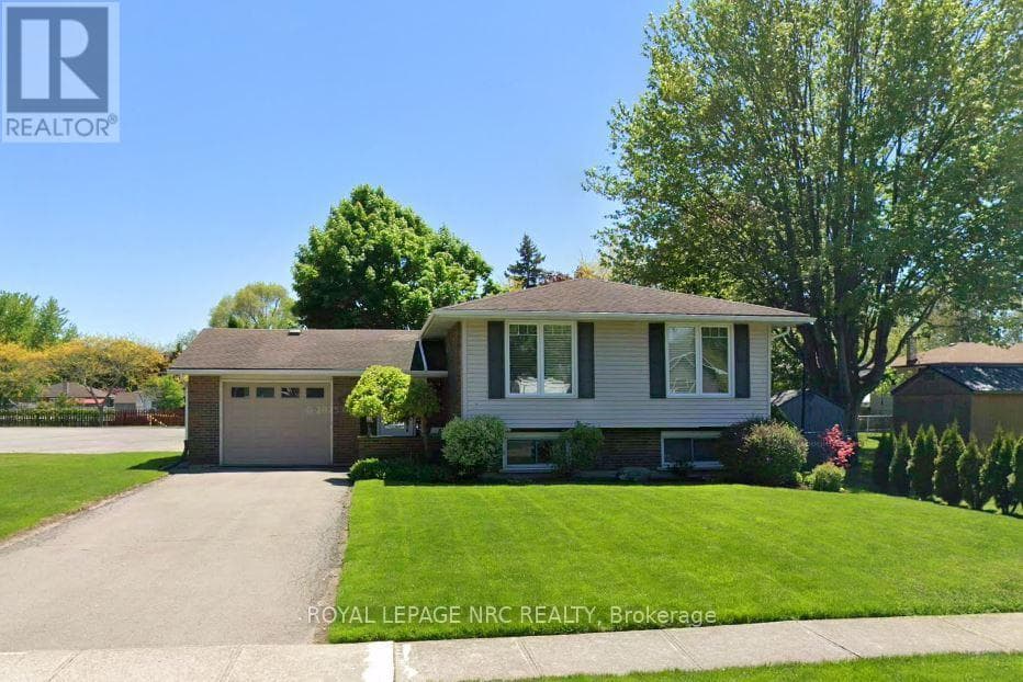 5 Bed · 2 Bath Detached House for Sale in Port Colborne