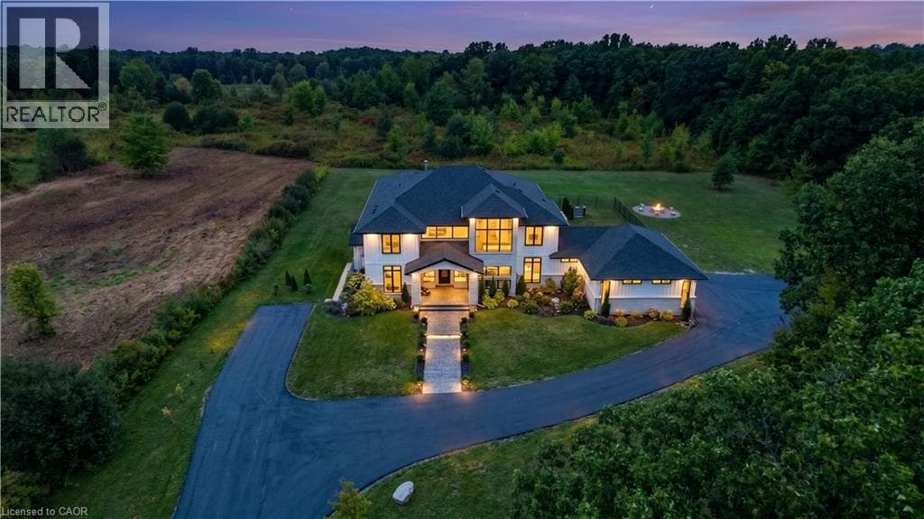 5 Bed · 4 Bath Detached House for Sale in Niagara Falls
