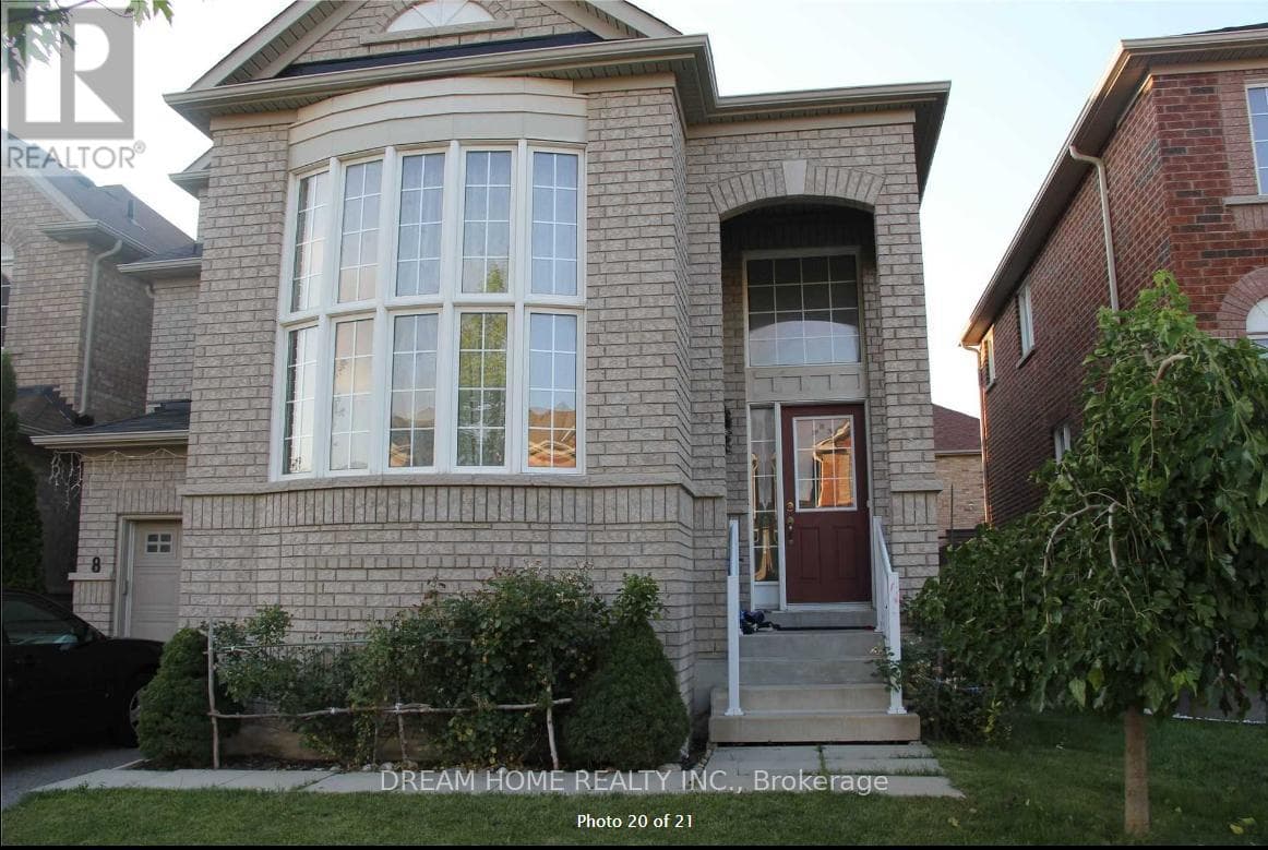 4 Bed · 3 Bath Detached House for Rent in Markham