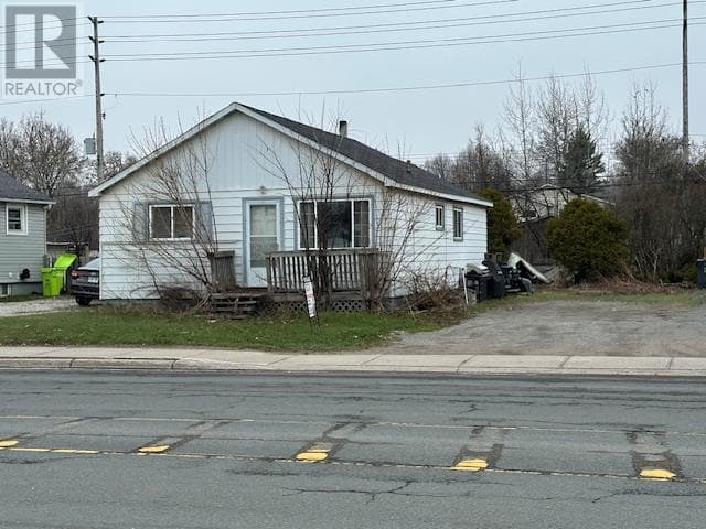 3 Bed · 1 Bath Detached House for Sale in Sault Ste. Marie