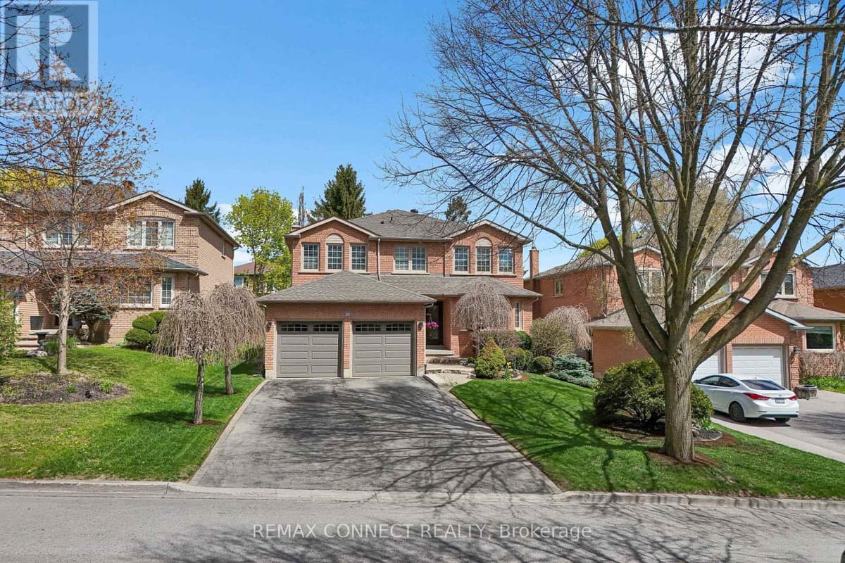 4 Bed · 3 Bath Detached House for Sale in Newmarket
