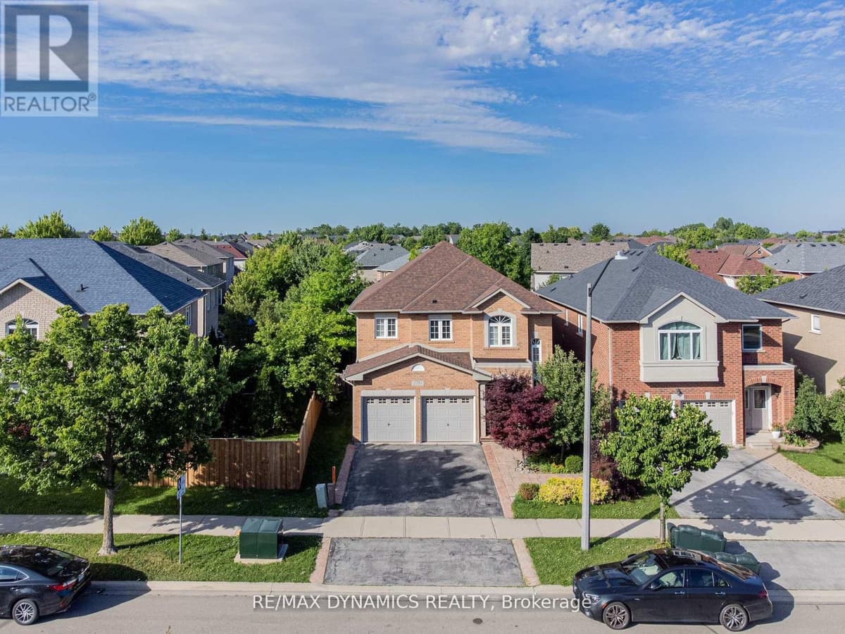 4 Bed · 4 Bath Detached House for Sale in Oakville