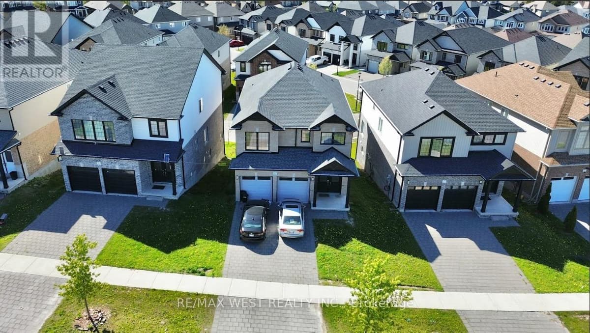 5 Bed · 4 Bath Detached House for Sale in London South