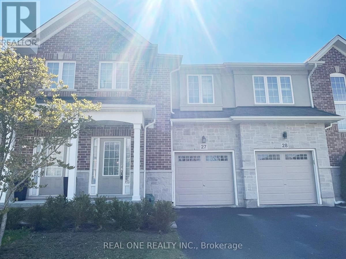 3 Bed · 3 Bath Detached House for Rent in Hamilton