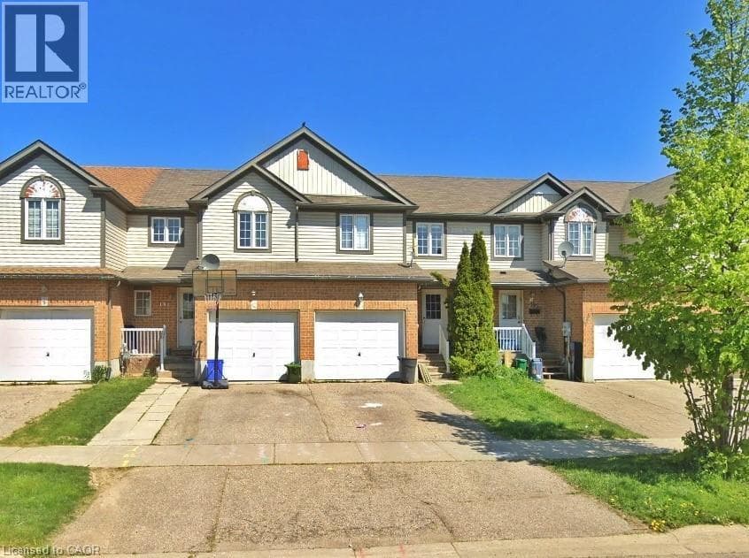 3 Bed · 1 Bath Detached House for Sale in Kitchener