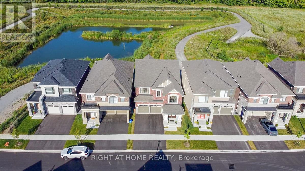 4 Bed · 4 Bath Detached House for Rent in Pickering