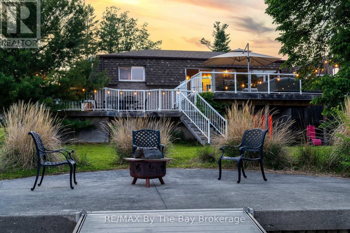 4 Bed · 3 Bath Detached House for Sale in Wasaga Beach