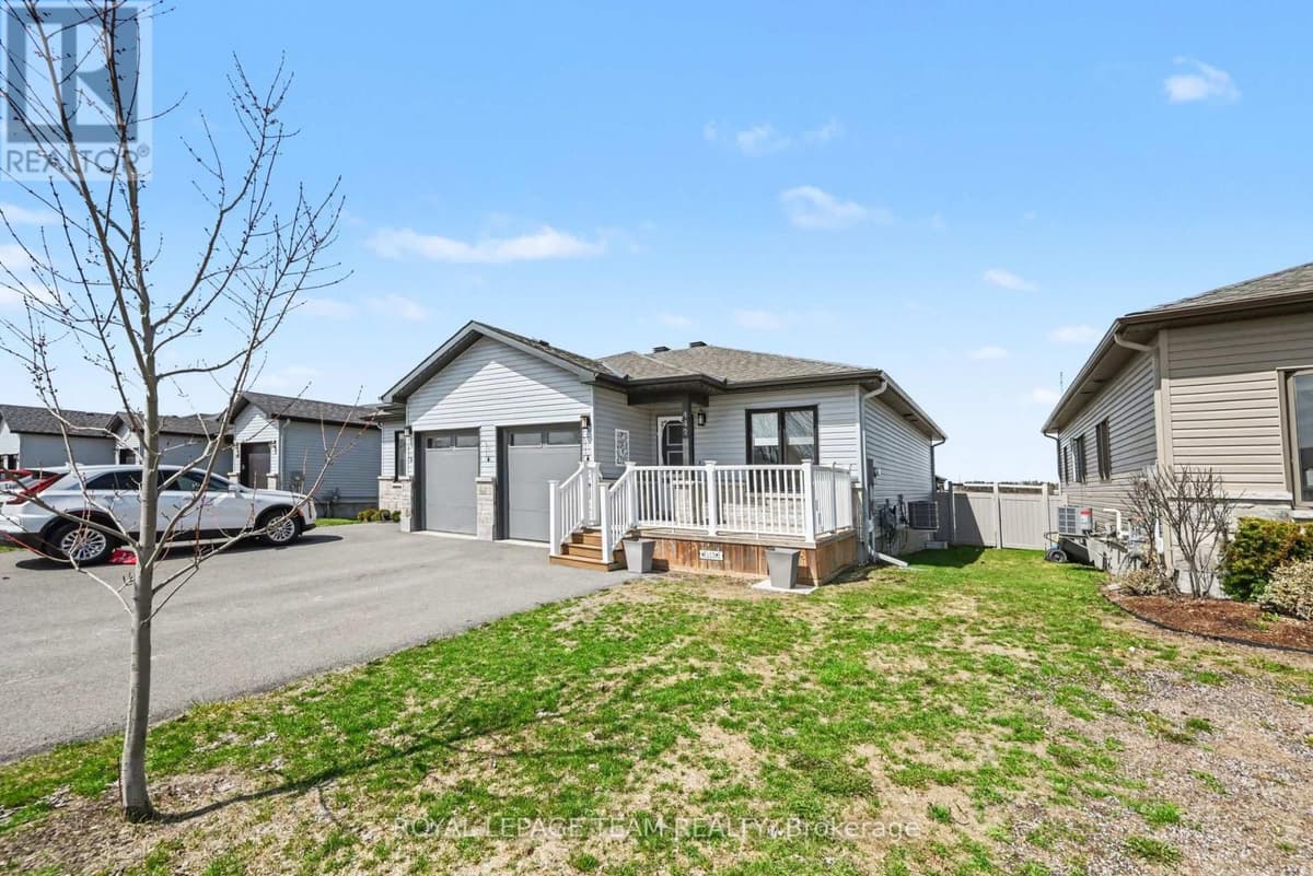 2 Bed · 2 Bath Detached House for Sale in North Dundas