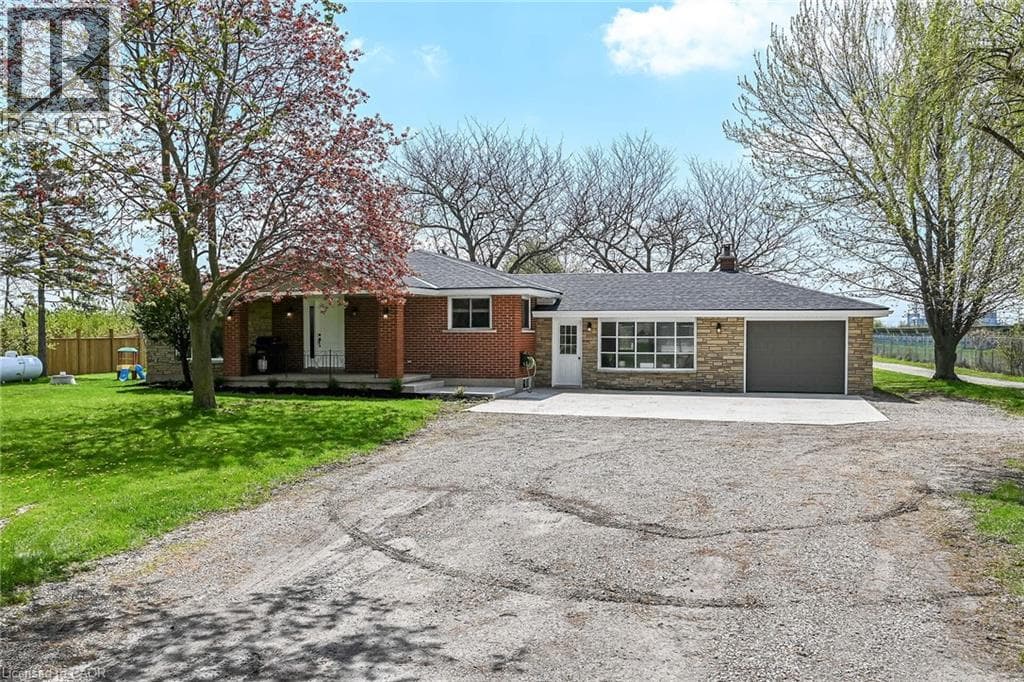 3 Bed · 2 Bath Detached House for Sale in Hagersville