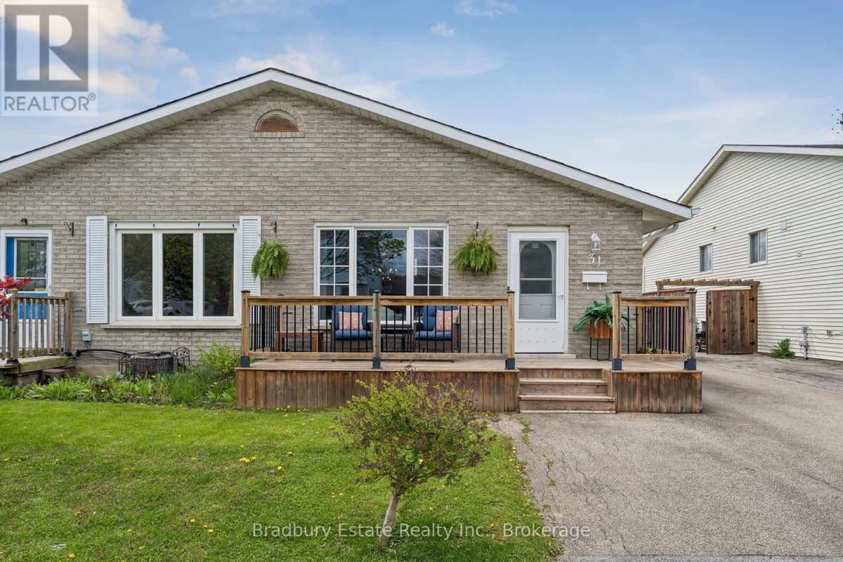 3 Bed · 2 Bath Detached House for Sale in Welland
