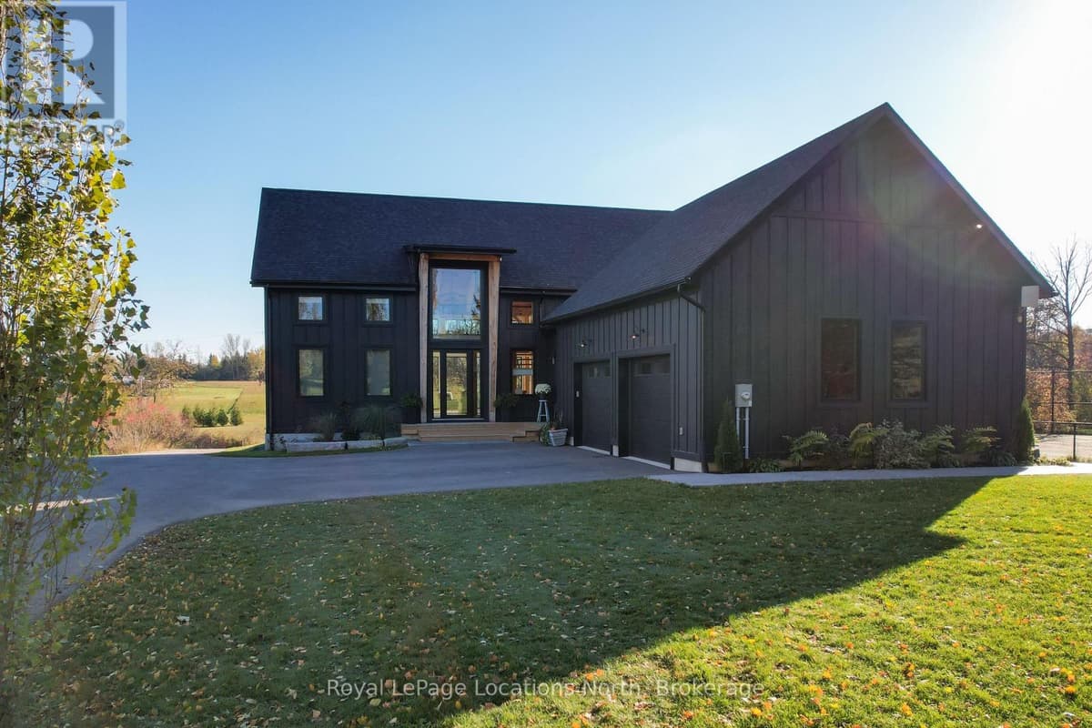 4 Bed · 4 Bath Detached House for Sale in Blue Mountains
