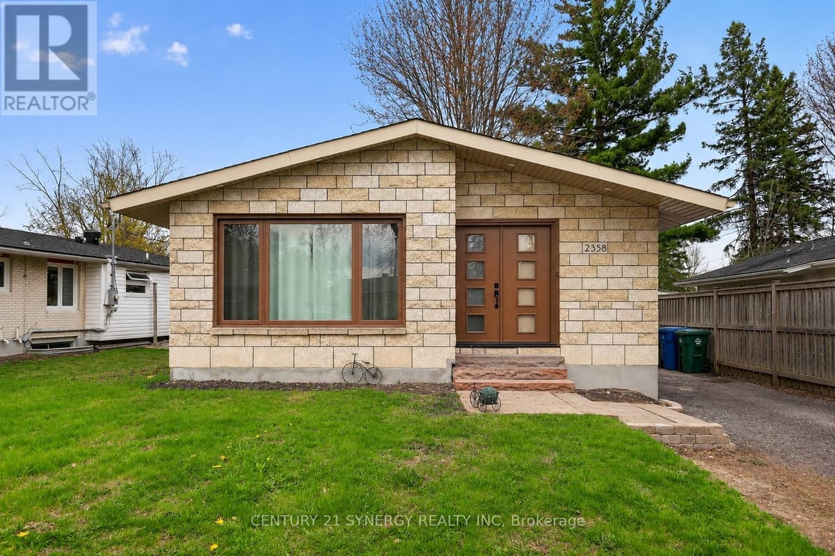 5 Bed · 2 Bath Multi-Family for Sale in Ottawa