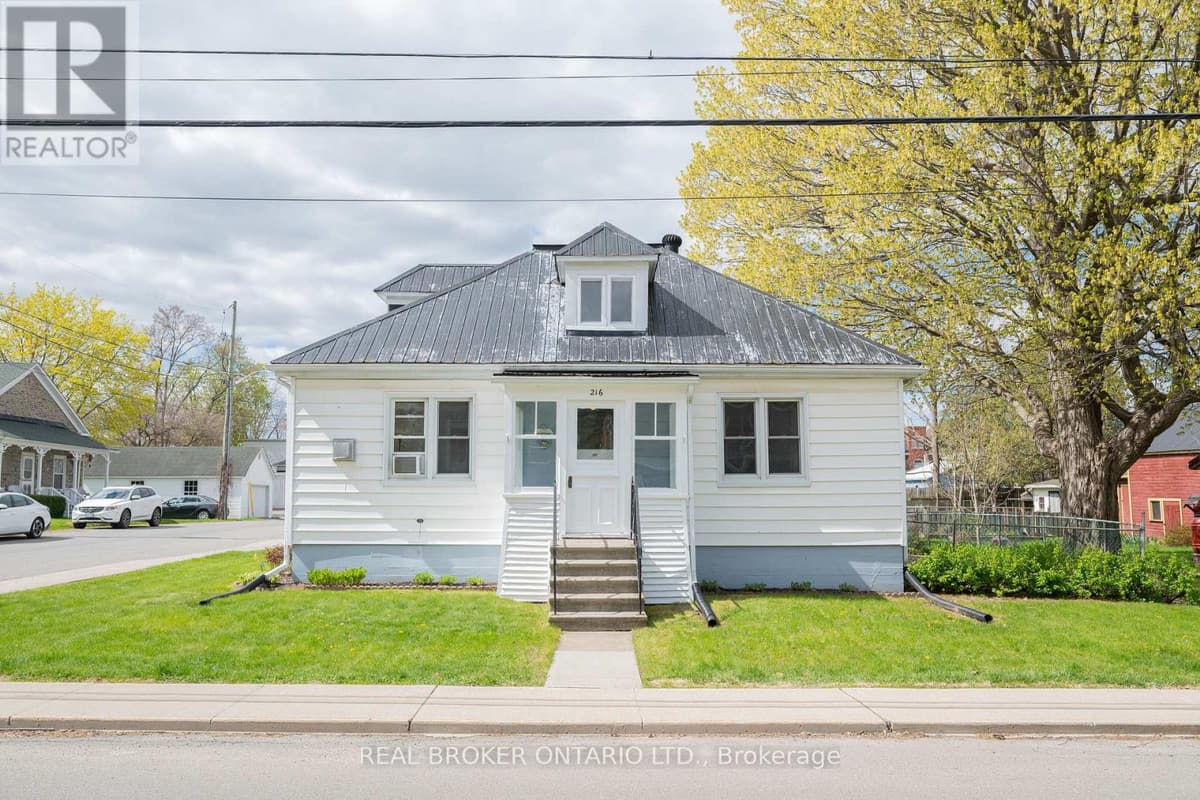 2 Bed · 2 Bath Detached House for Sale in North Grenville