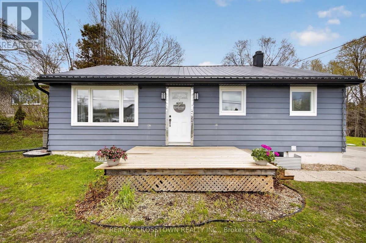 3 Bed · 1 Bath Detached House for Sale in Oro-Medonte