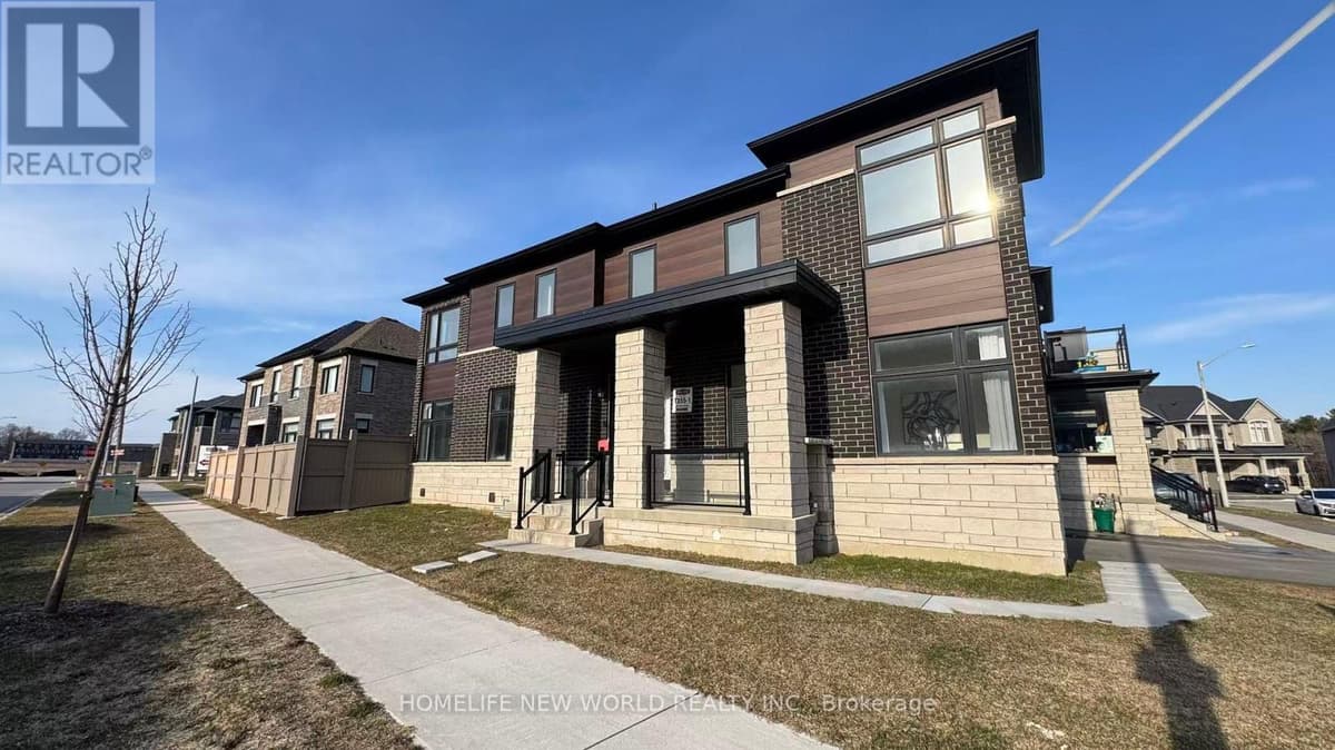 4 Bed · 3 Bath Detached House for Sale in Richmond Hill