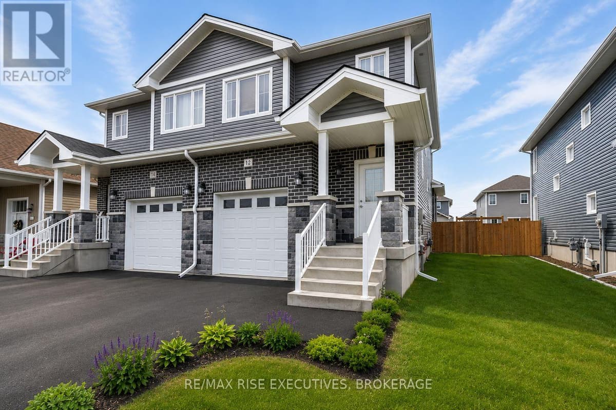 3 Bed · 4 Bath Detached House for Sale in Loyalist